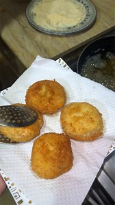 Easy Chicken Cutlets Recipe | Haris and Momin