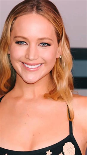 156 reactions · 3 comments | Jennifer Lawrence Reveals the DARK SIDE of Fame! #JenniferLawrence #HollywoodShortsHindi #IndoriNerd #CelebrityUpdates #HollywoodNews #EntertainmentShortsHindi #JenniferLawrenceConfession | Indori Nerd | Facebook