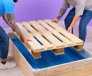 565K views · 1.3K reactions | Use wooden pallets to create awesome furniture & backyard decorations! | Green Bean | Facebook