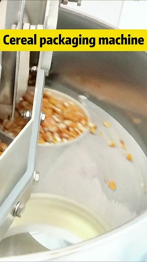 Do you know how to use the packaging machine for small bags of cereals? #cerealspackingmachine #packingmachine #granulepackingmachine #cerealpackagingmachine