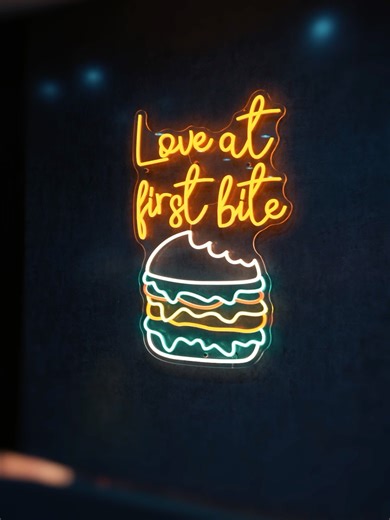 The crunch. The cheese. The stack. 🤤 #foodtok #dundee #scotland #Food #dundeeuni #fyp #viral #takeawaynight #burger #chicken #desserts #burgeraddict