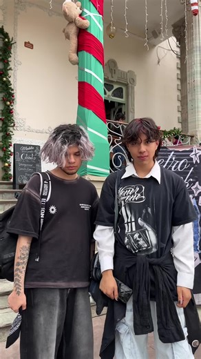 EL MEJOR SPOT DE MODA PARA LOS FASHION ICONS REGRESA CON UNA EDICIÓN DE REMATES💓 El bazar mas cool para encontrar las mejores joyitas, accesorios, prendas, arte, diseño y mucho más 🩷⭐️ Y si te encanta la moda si o si tienes que venir y apoyar el talento mexa💞✨ Los mejores proyectos y marcas del second hand, vintage, upcycle, diseñada y artistas increibles SOLO ESTE 17 y 18 de ENERO 📍 EN VIA LIBERTAD: calle colonias 221 Col. Americana GDL •Horario: 12 a 7pm Entrada gratuita #guadalajara #moda