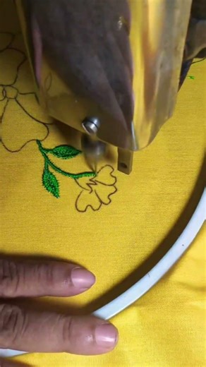 leaf pattern embroidery design 🌿🌿🌿🌿🌿 zigzag stitch