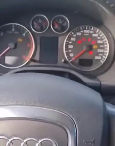 18K views · 54 reactions | Përshëndetje kam nji Audi a3 2.0 tdi viti 2007 edhe sapo e kam ndez me ka dhënë këto shenjat ne kroskot makina punon fiks vetem kto dritat si pema e vitit ri i ka ndez sot | Servisi Makinave Online | Facebook