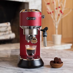 45 reactions · 10 comments | There's a perfect color for every kitchen! Our Dedica DeLuxe is a beautiful (and space-saving) countertop accessory. | De'Longhi North America | Facebook