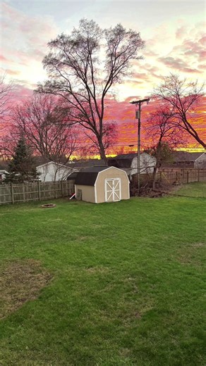 Peaceful & Beautiful Backyard with Clouds & Greenery in America | Relaxing Green Grass Nature
