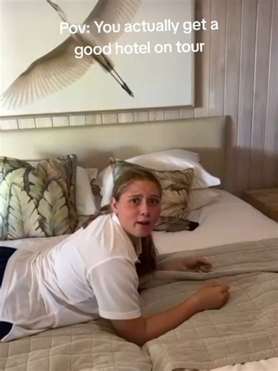 Oakville tour @Mimiii #tour #hotel #roomtour