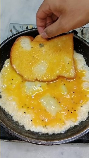 The easiest way to make a delicious ham and cheese breakfast sandwich. #sandwich #breakfast