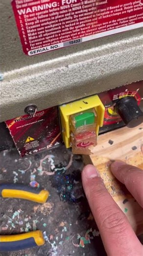 How to turn a wooden pen #penturning #woodturning #woodworking