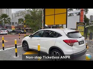 Deep learning license plate recognition camera with led display and parking management system