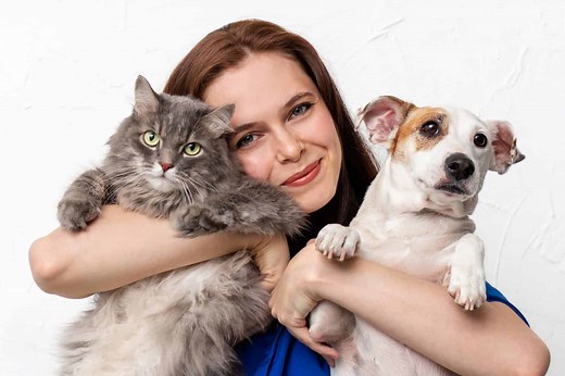 Dog People vs. Cat People: Discover the Real Life Differences Revealed in Studies