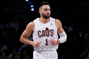 Max Strus dazzles in Cavs debut, as Cleveland escapes with 114-113 season opening win over Brooklyn