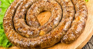 Evo kako lako i brzo možete da napravite domaće kobasice kod kuće: Ukusnije i bolje od kupovnih