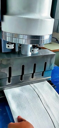 Industrial Filter Bag Sealing Made Easy – One-Click Bottom Seal! 💡