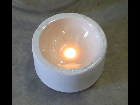 Melting the gold powder