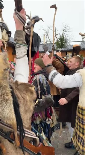 Tradiții Românești din Bucovina: Malanca Crasna