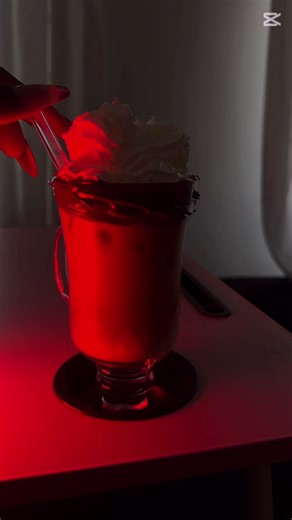 Finally seeing the final episodes of @strangerthingstv #strangerthings #strangerthingsedits #strangerthings #netflix #netflixseries