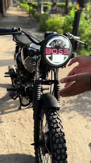 Transforming a 70cc Bike into a Stylish Cafe Racer