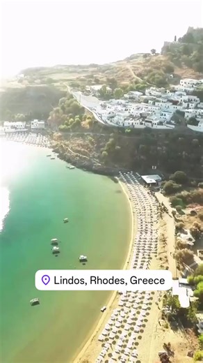 Sandy shores, turquoise waters, and a village frozen in time. Lindos is where beach bliss meets ancient beauty.Would you start your day on the beach or exploring the acropolis? #Lindos #RhodesIsland #GreekGetaway #DodecaneseDream #TravelGreece #BeachOrHistory | Rhodos Insel des Helios - Ρόδος το νησί τού ηλίου - Original