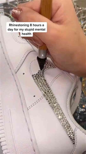 Satisfying rhinestone bedazzling sneakers