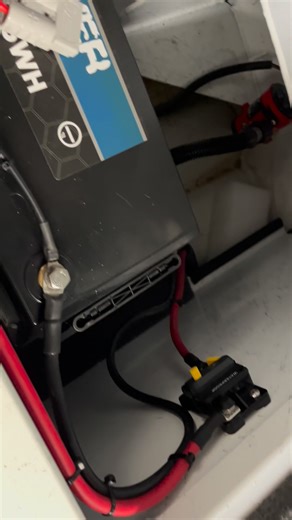 Bringing the 481 Crossfire to life with the @garminau Kraken with power from the @fpvpowerbatteries 24v 110ah Smart Series battery. A match made in heaven. #simplysonar #nextgenerationboating #alburywodonga #lakehume #marinetech #yellowbellyfishing #murraycodfishing #troutfishing #garmin #garminkraken #fpvpower | Simply Sonar