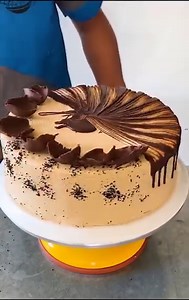 Chocolate birthday cake with fruits fresh 🍓🤎🥝 Full recipe below comment 👇👇 | Artist Cake Ideas