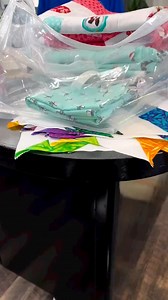 Save this Free Easy Connected Stars Table Runner Quilt Tutorial!...