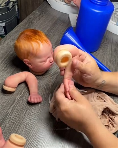 1.4M views · 419 reactions | So much precision goes into making a reborn doll so realistic   | UNILAD | Facebook