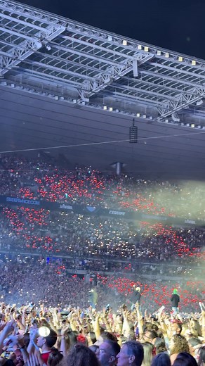 Stray Kids Paris Concert Highlights: dominATE Day 1