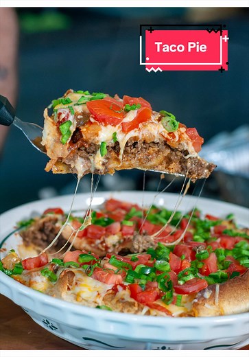 Deliciously Easy Taco Pie Recipe