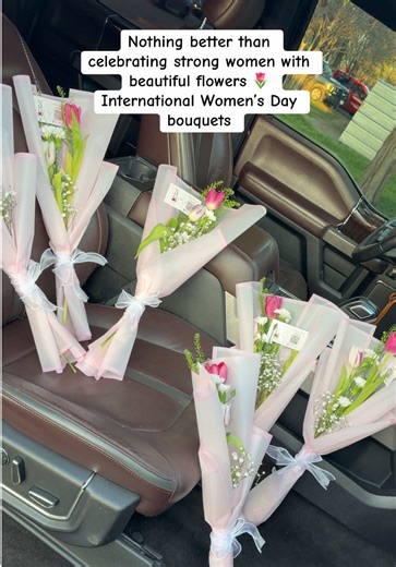 Celebrating Women with Beautiful Flower Bouquets