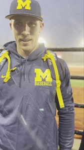 Michigan’s second game vs Louisville has been suspended until Sunday due to snow. The Wolverines lead 13-4 in the 5th inning but the game had to be held as routine fly balls became perilous #GoBlue | Michigan Baseball