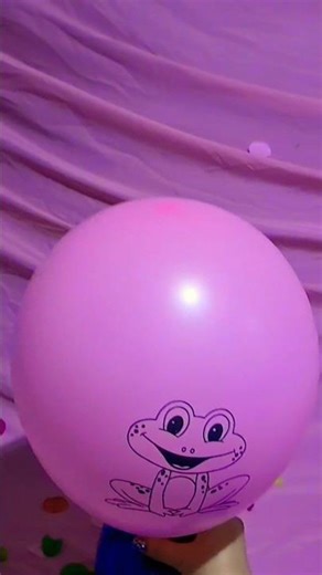 FROG BALLOON INFLATION AND DEFLATION!!!