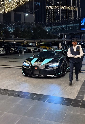 Explore the Daily Driven Bugatti Chiron Super Sport