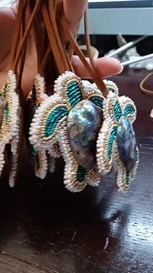 Abalone Turtle Ornaments. 💚🐢 #beadedjewelry #ornaments #indigenous #christmasgift #Abalone | Beading_Soul Creation