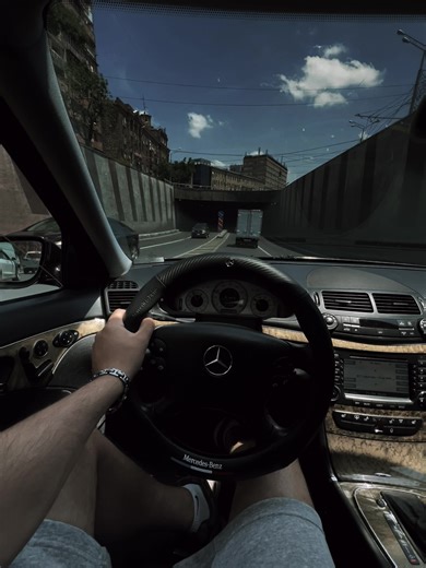 Mercedes E55 AMG W211: Unleashing the Speed