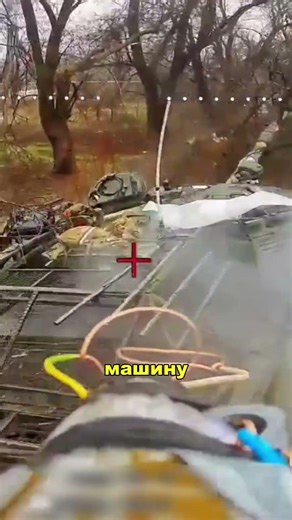A Ukrainian T-72 tank was destroyed by a series of FPV drone strikes near Konstantinovka.