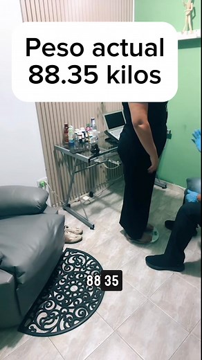 Peso actual, se resta con los dos últimos números de tu estatura, el resultado lo vuelves a restar con tu edad. El sobrepeso no surge hoy, sino del dolor que tu cuerpo guardó a los 12 años: miedo, humillación, abandono o tristeza profunda. La grasa se convirtió en protección. Ahora puedes liberar esa memoria. Si te resuena, comenta YO QUIERO y escribe SOBREPESO al WhatsApp 3185000722 para tu PDF gratis. | Flowers E. Cortes