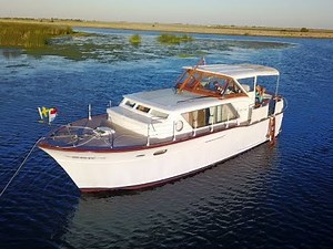 SOLD! - Chris Craft Constellation 37