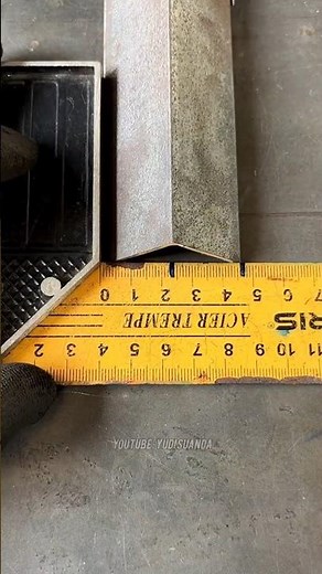 Tricks for cutting thin L-shaped angle iron that few people know about