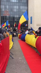 Numa' probleme în Suveranistan... In plus, Tribunalul Bucureşti decide astăzi dacă poate începe procesul lui Călin Georgescu acuzat de propagandă legionară. | Alin Radu