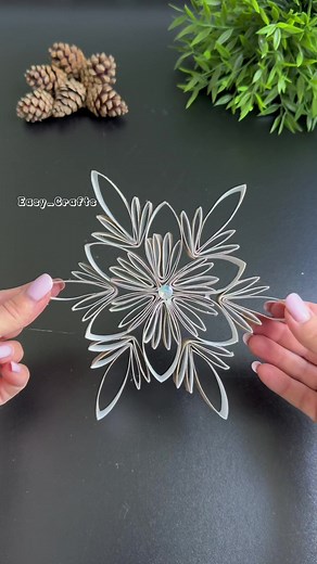 Easy_Crafts (@easy_crafts.official)’s videos with Christmas song