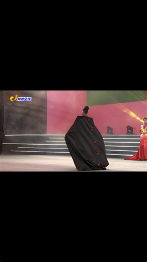 2.3K reactions · 21 shares | National costume Your miss tourism world Zambia Are you watching the grand finale? Watch now https://ctnzlrvzb.vzan.com/live/page/1526079223?v=1759221308790 | Monde Moola | Facebook