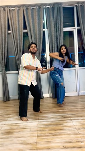 Bidi Jala Le Jigar Se Piya ￼🚬 #trendingdance #dance #viraldance #shortvideo