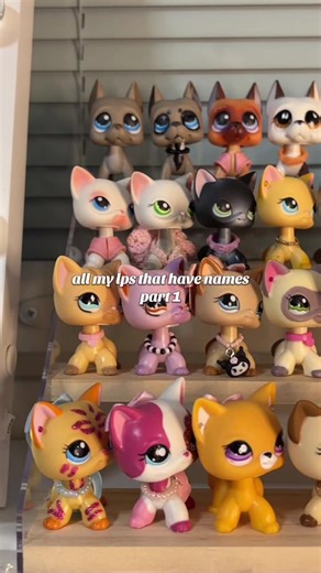 I love naming lps😫 I have a full list of names on my phone to remember these lmao