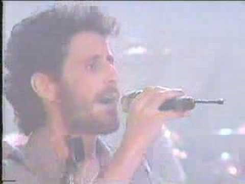 The Box - Closer Together (Live)