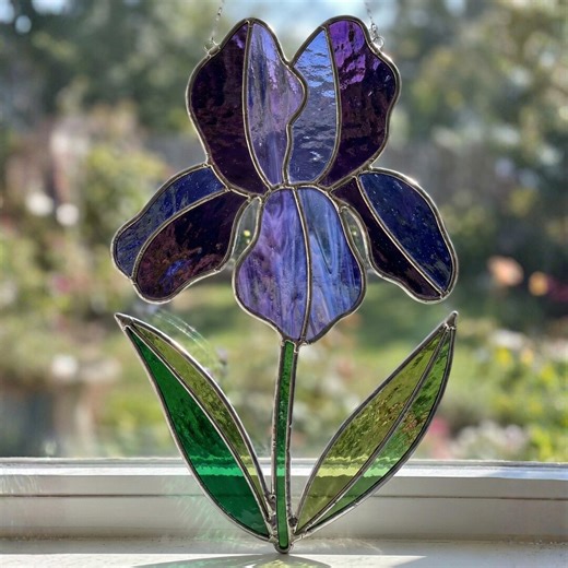 Iris Flower Stained Glass Pattern, Floral Suncatcher PDF SVG, Beginner Friendly Glass Art Design - Etsy