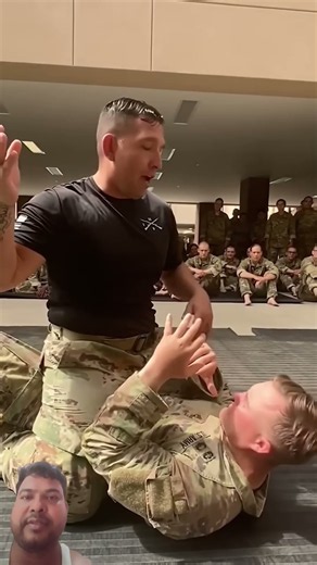 Inside U.S. Army Basic Combat Training: Combatives Technique Demo #BasicCombatTraining #ArmyBCT