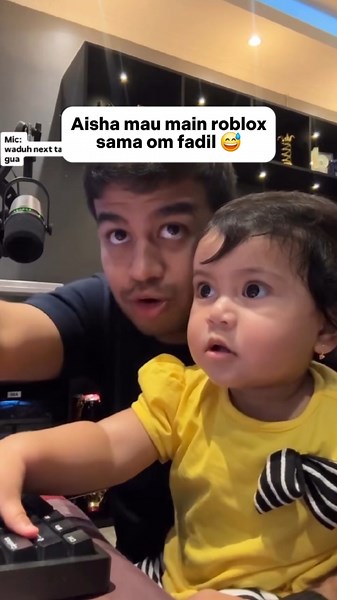 Aisha mau main roblox sama om fadil 😅