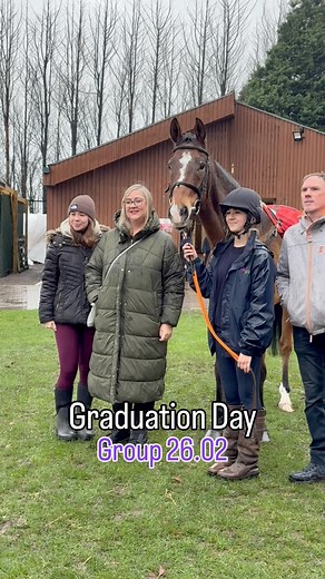 The rain didn’t dampen spirits last week during Group 26.02’s Graduation Day ☔️🏇🏻 Well done everyone 👏 #horseracing #racinggroom #graduation #opportunities | National Horseracing College